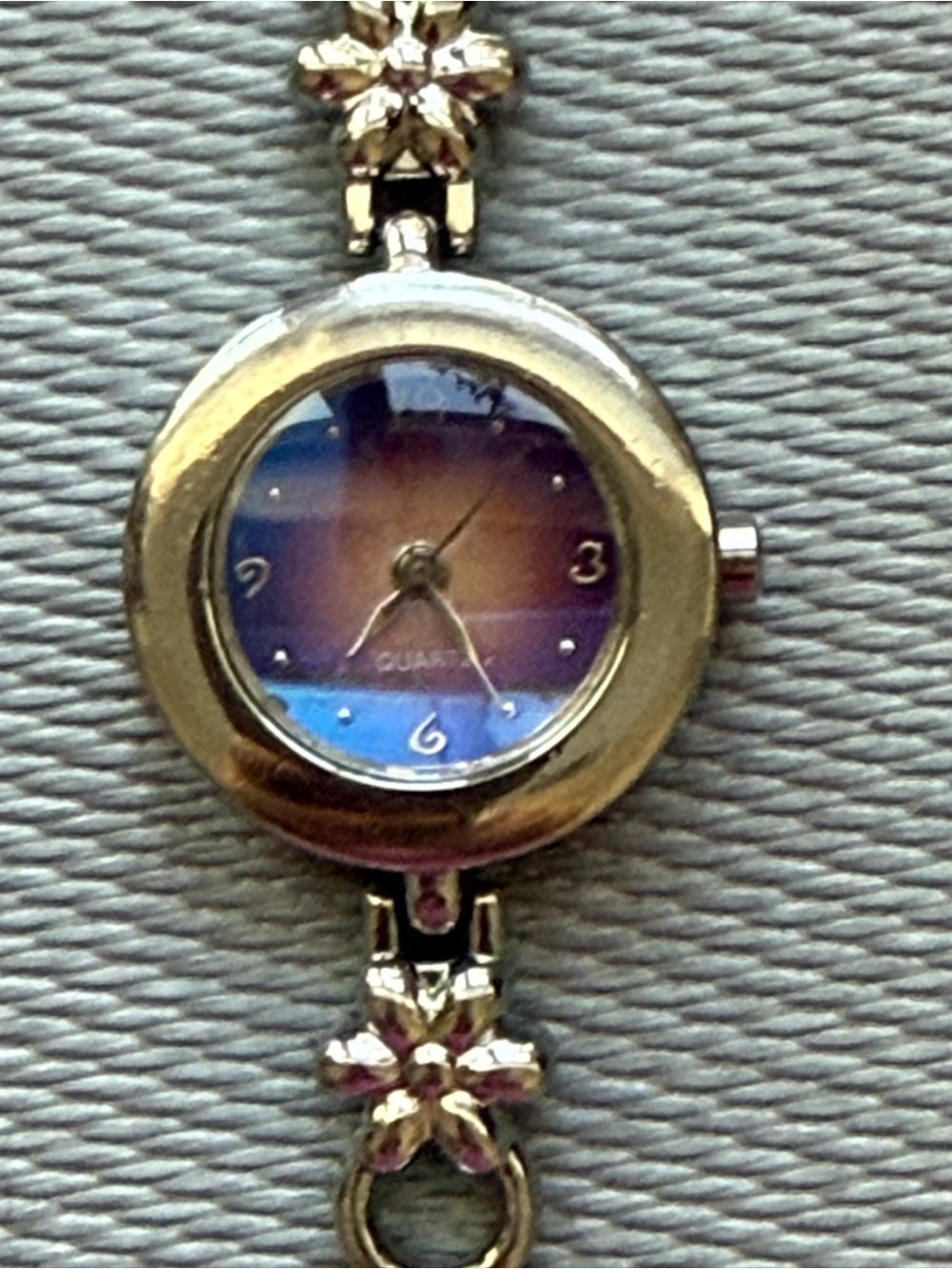 Silver Floral Bracelet Watch with purple Gradient Dial
